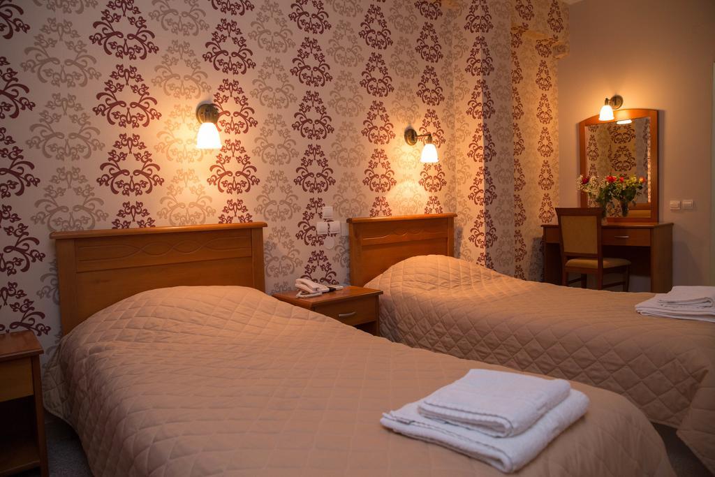 Hotel Liberty Mesolóngion エクステリア 写真