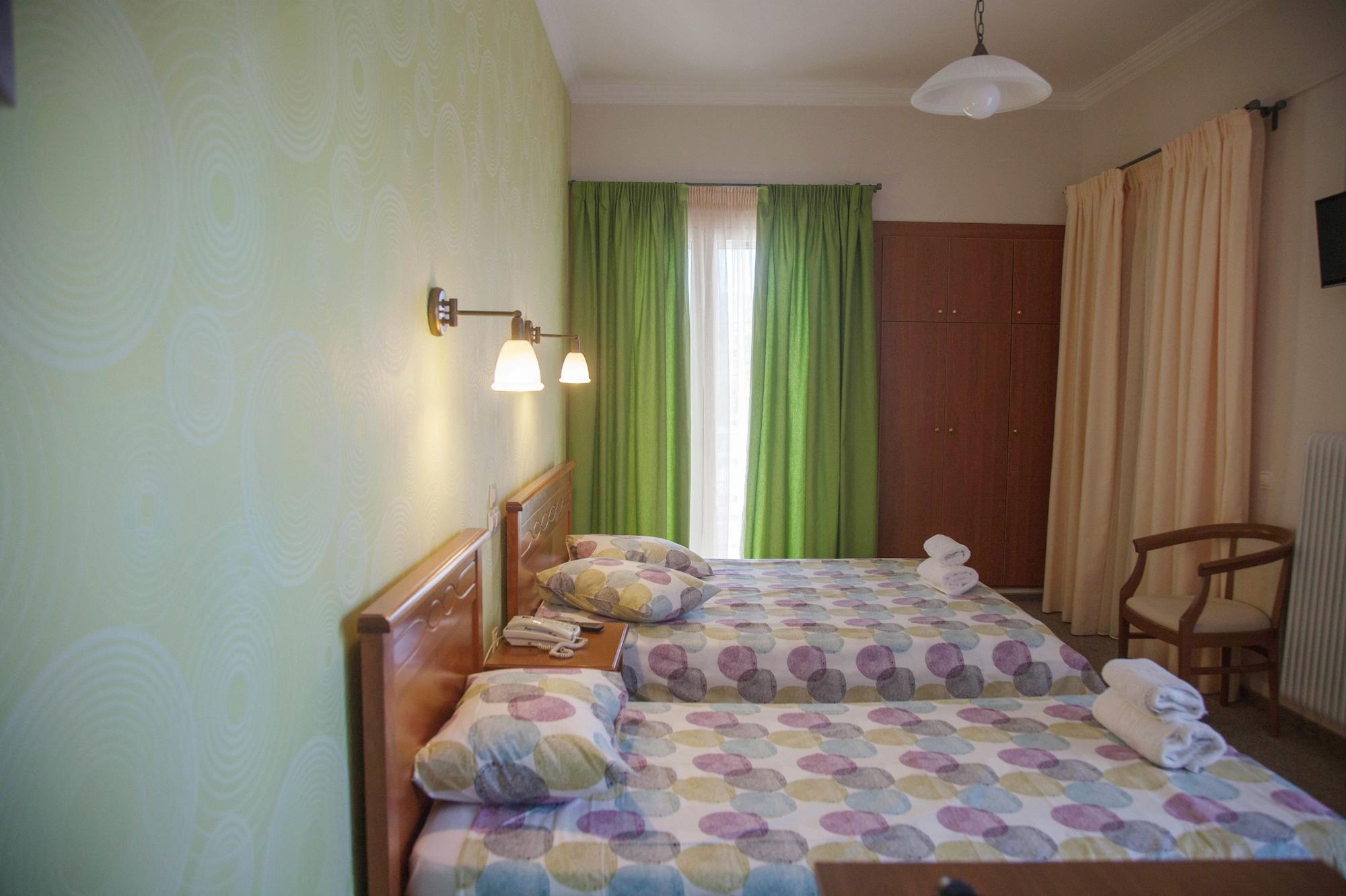 Hotel Liberty Mesolóngion エクステリア 写真