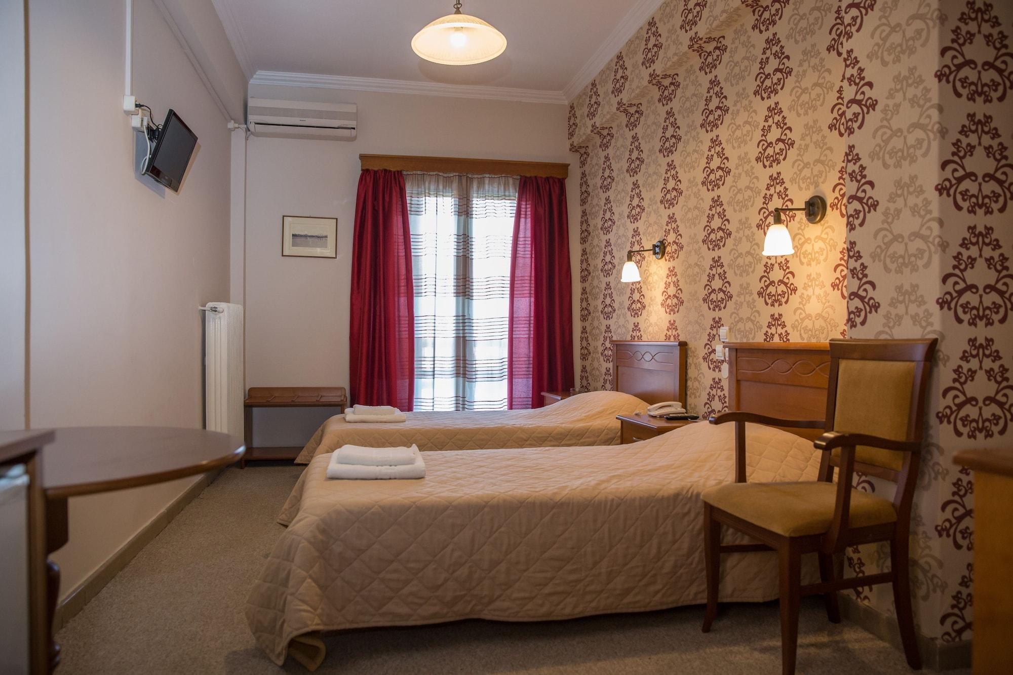 Hotel Liberty Mesolóngion エクステリア 写真